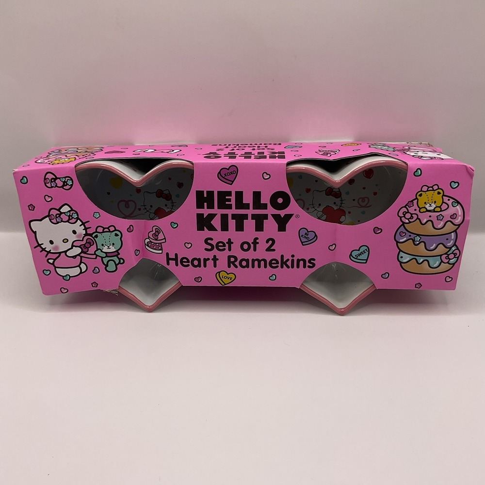 Hello Kitty by Sanrio NWT Set of 2 Heart Ramekins Dishware Oven Safe up to‎ 400